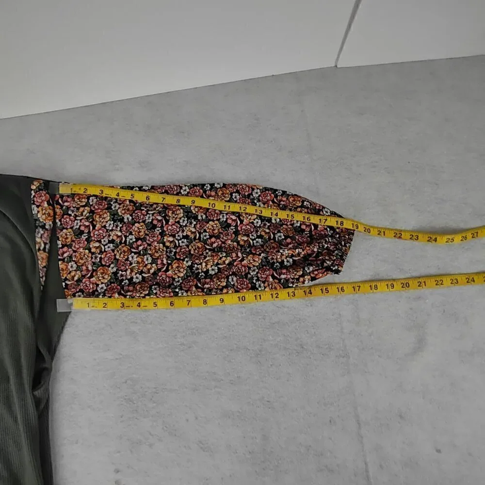 Daytrip Dusty Olive Mixed Media Free Spirit Floral Sleeve Side Tie Top Sz S (NWT - Picture 11 of 14